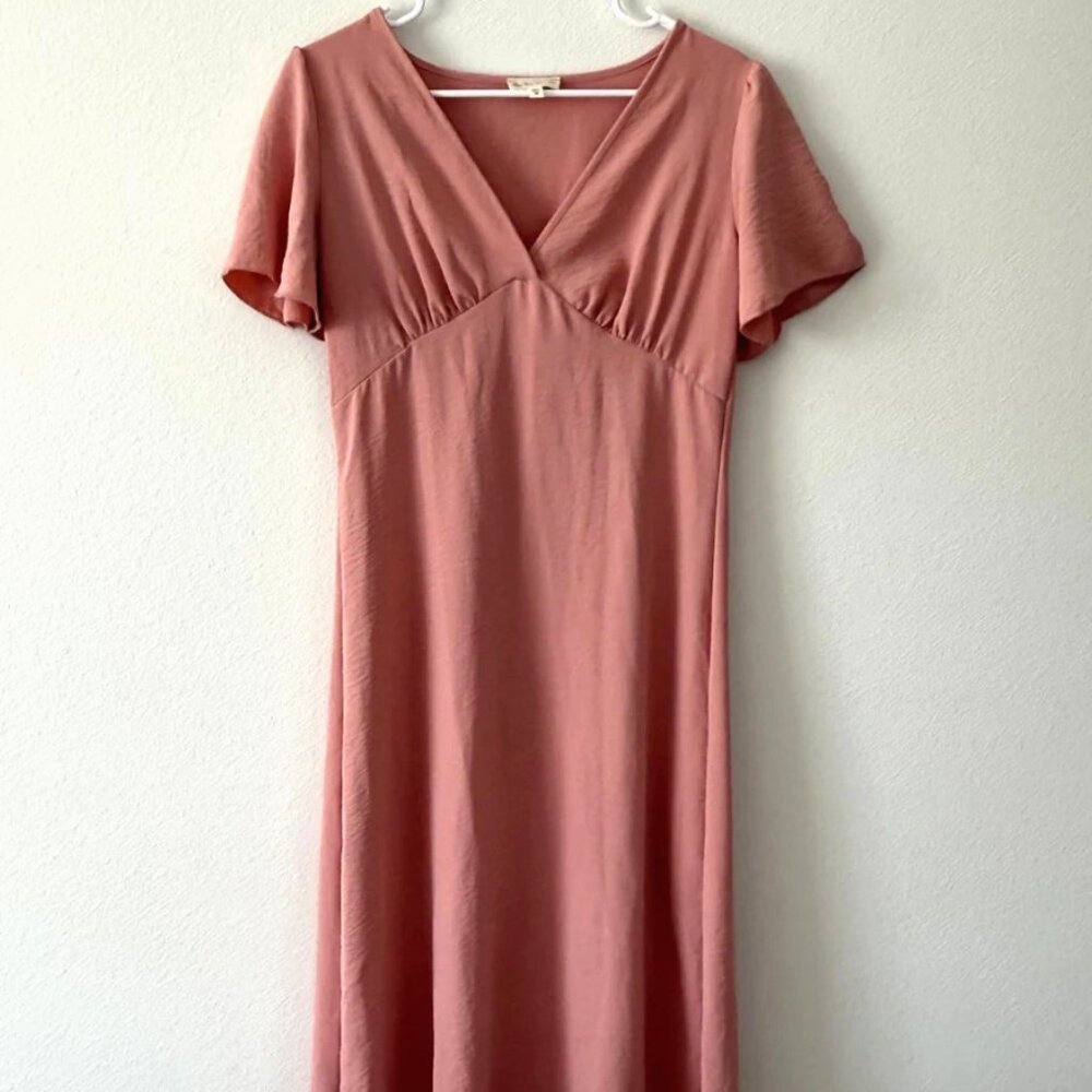 See You Monday Dusty Rose Empire Waist Boho V-Neck Midi Dress Medium NWOT
